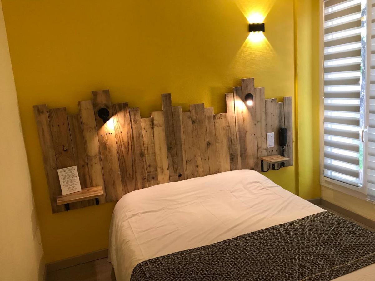 Hostellerie Le Mirabeau Peyrolles-en-Provence ภายนอก รูปภาพ