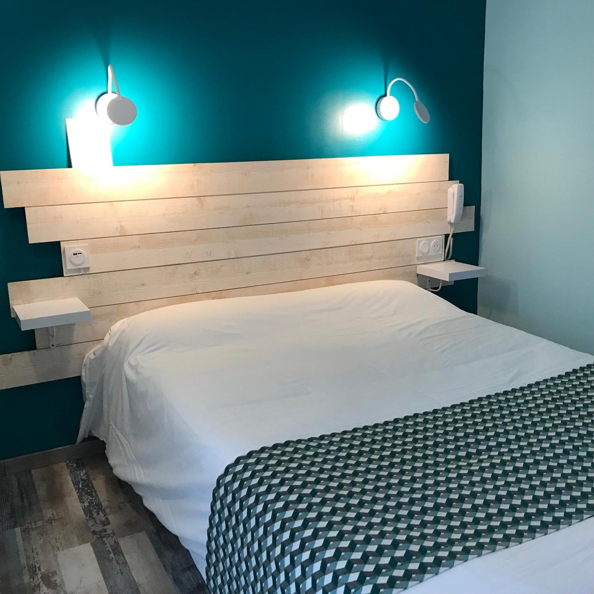 Hostellerie Le Mirabeau Peyrolles-en-Provence ภายนอก รูปภาพ
